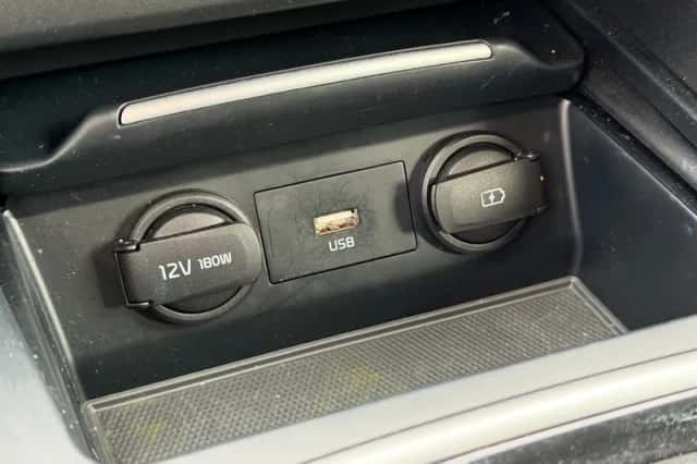 Kia Ceed (2022) thumbnail 31