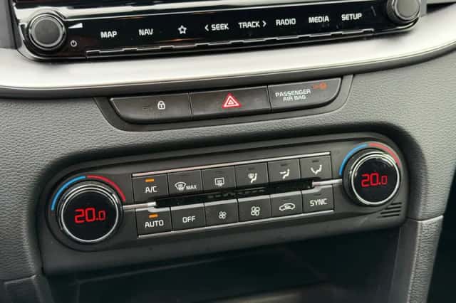 Kia Ceed (2022) thumbnail 32