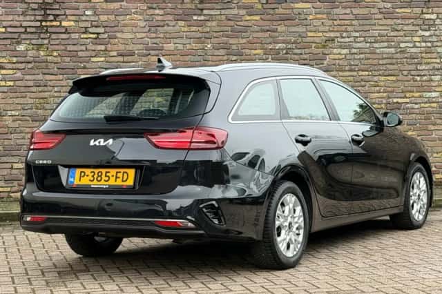 Kia Ceed (2022) thumbnail 10