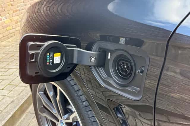 BMW X3 (2023) thumbnail 17