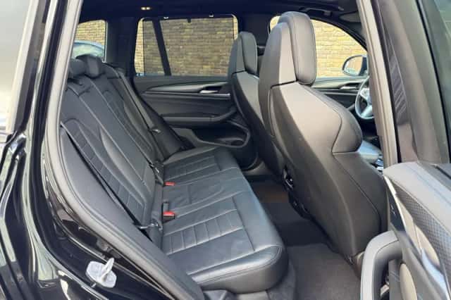 BMW X3 (2023) thumbnail 24