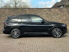 BMW X3 (2023) thumbnail 8