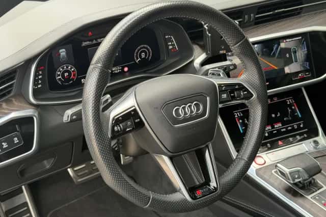 Audi RS6 (2020) thumbnail 32