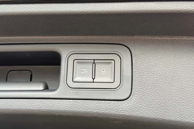 BYD Seal U (2026) thumbnail 26