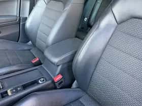 Volkswagen Golf (2013) thumbnail 40