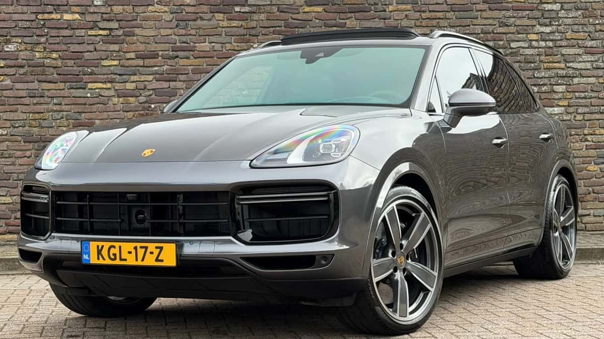 Porsche Cayenne (2022) — foto 1