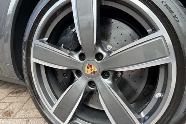 Porsche Cayenne (2022) thumbnail 20