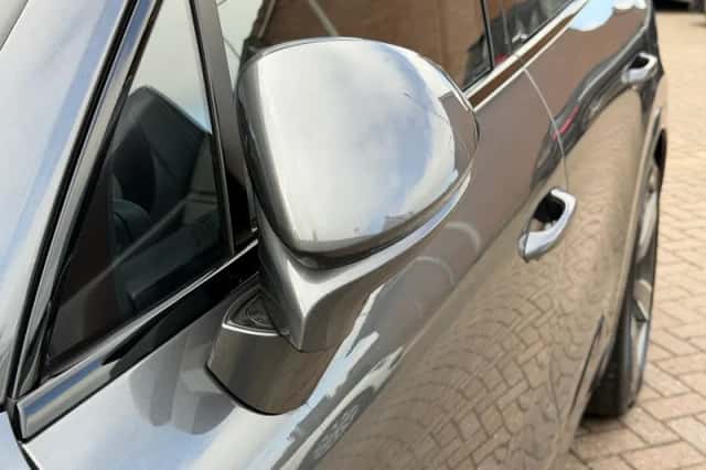 Porsche Cayenne (2022) thumbnail 35