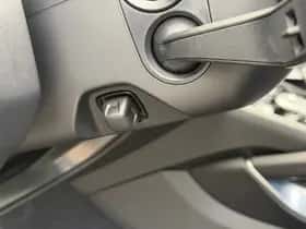 Porsche Cayenne (2022) thumbnail 41