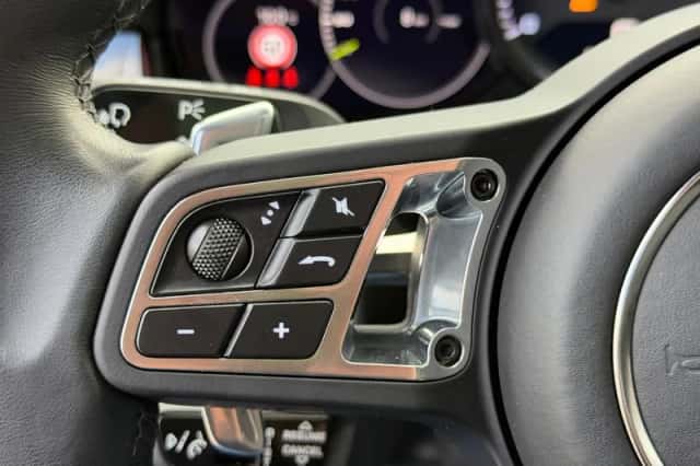 Porsche Cayenne (2022) thumbnail 44
