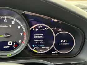 Porsche Cayenne (2022) thumbnail 49