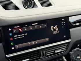 Porsche Cayenne (2022) thumbnail 57