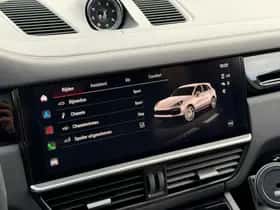 Porsche Cayenne (2022) thumbnail 58