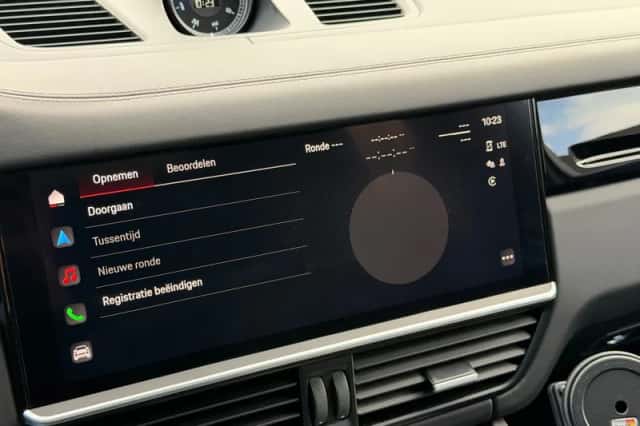 Porsche Cayenne (2022) thumbnail 63