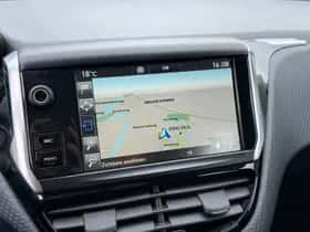 Peugeot 2008 (2016) thumbnail 32
