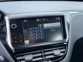Peugeot 2008 (2016) thumbnail 33