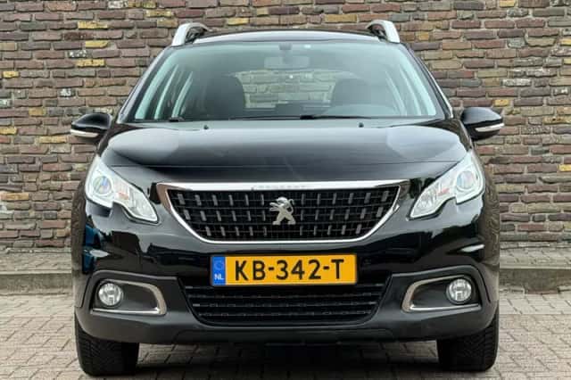 Peugeot 2008 (2016) thumbnail 6