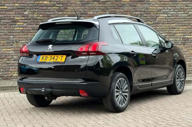 Peugeot 2008 (2016) thumbnail 10