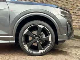 Audi Q2 (2023) thumbnail 11