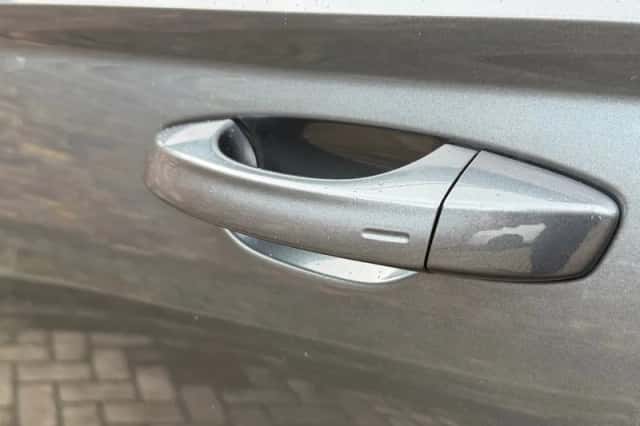 Škoda Karoq (2018) thumbnail 14