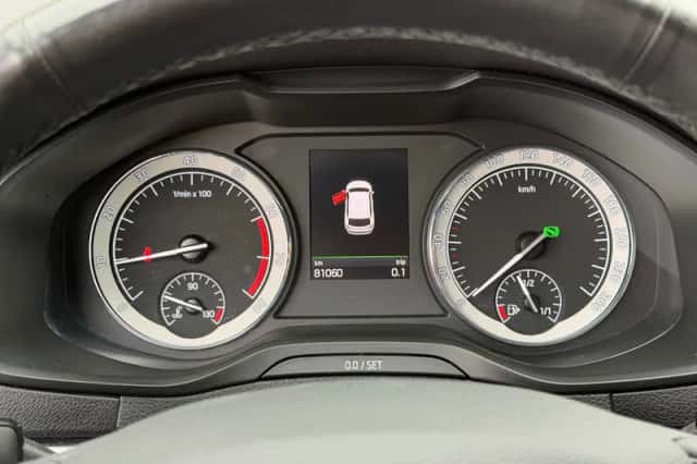 Škoda Karoq (2018) thumbnail 3