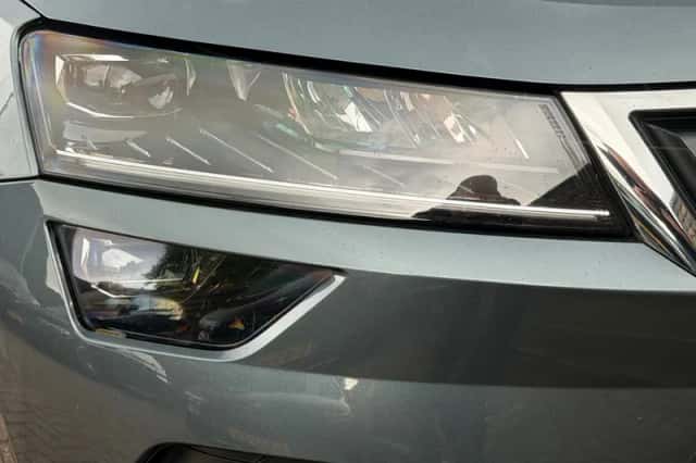 Škoda Karoq (2018) thumbnail 4