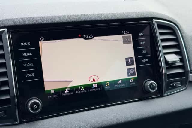 Škoda Karoq (2018) thumbnail 37