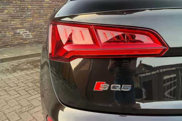 Audi SQ5 (2018) thumbnail 14