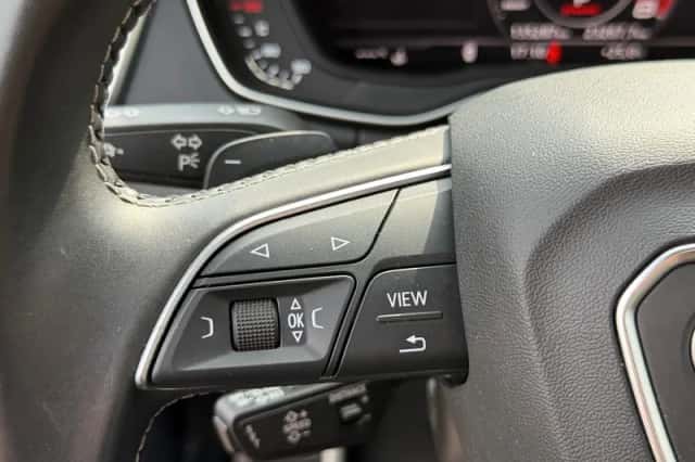 Audi SQ5 (2018) thumbnail 37
