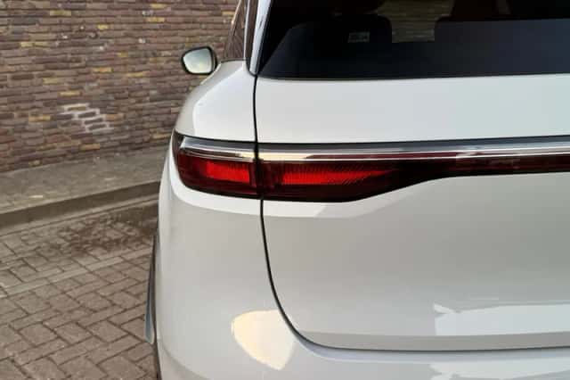 Renault Mégane E-Tech (2022) thumbnail 15