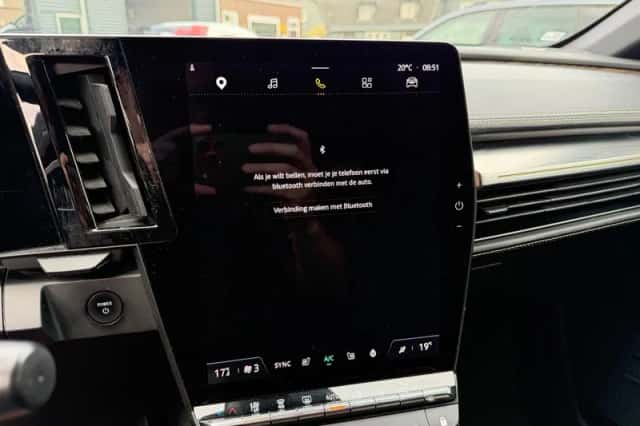Renault Mégane E-Tech (2022) thumbnail 40