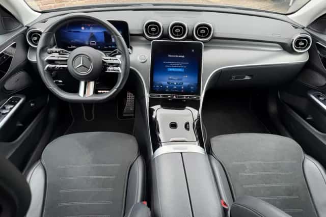Mercedes-Benz C-Klasse (2022) thumbnail 2