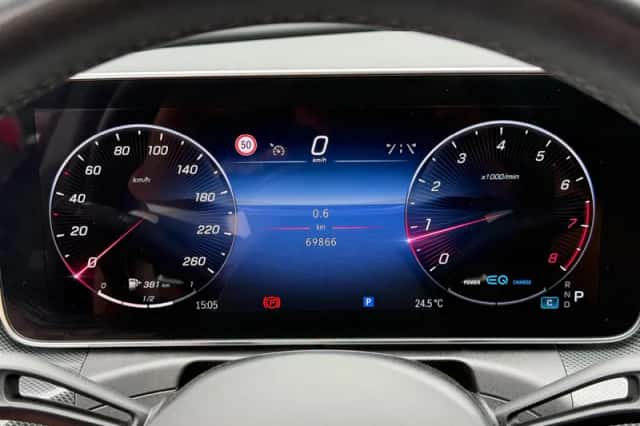 Mercedes-Benz C-Klasse (2022) thumbnail 3