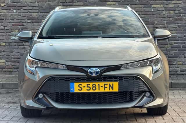 Toyota Corolla (2023) thumbnail 6