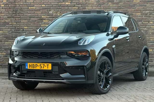 Lynk & Co 01 (2025) thumbnail 1