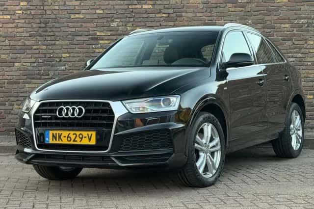 Audi Q3 (2017) thumbnail 1