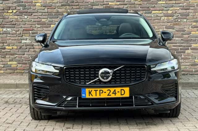 Volvo V60 (2024) thumbnail 6