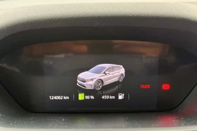 Škoda Enyaq (2022) thumbnail 3