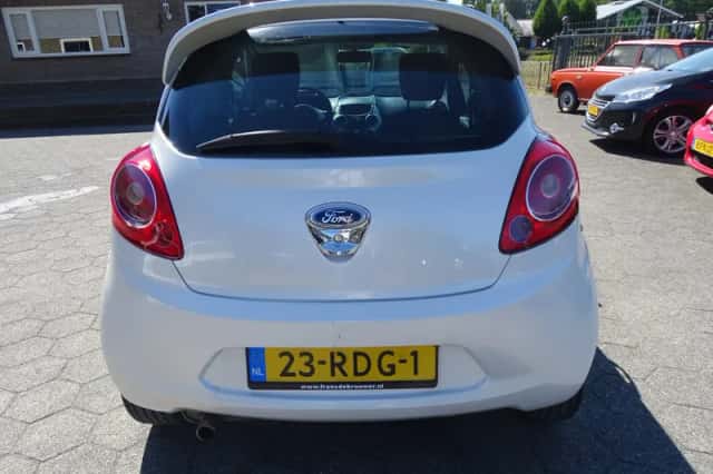Ford Ka (2011) thumbnail 6