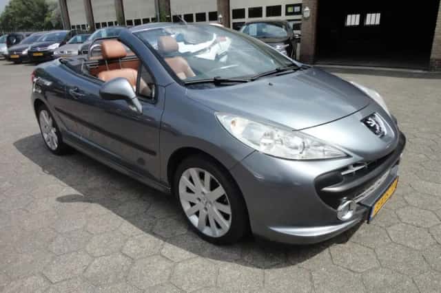 Peugeot 207 (2008) thumbnail 2