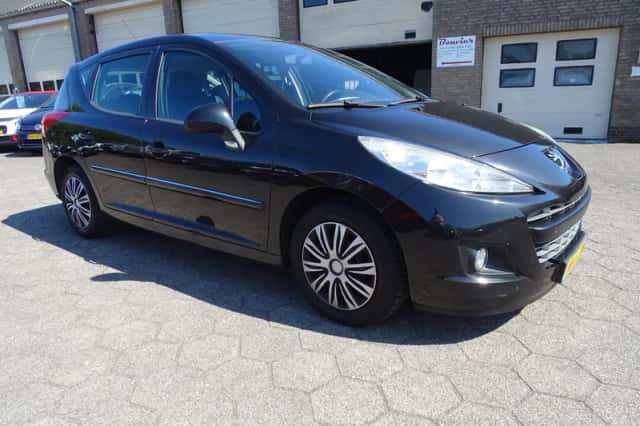 Peugeot 207 (2011) thumbnail 4