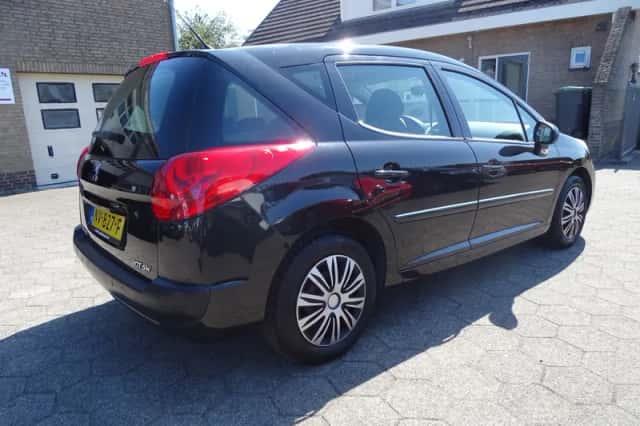 Peugeot 207 (2011) thumbnail 5