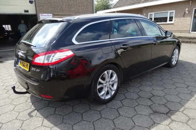 Peugeot 508 (2013) thumbnail 3