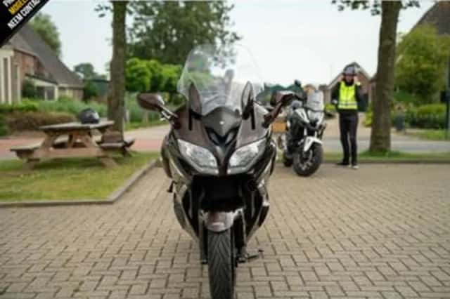 Yamaha FJR1300 (2015) thumbnail 3