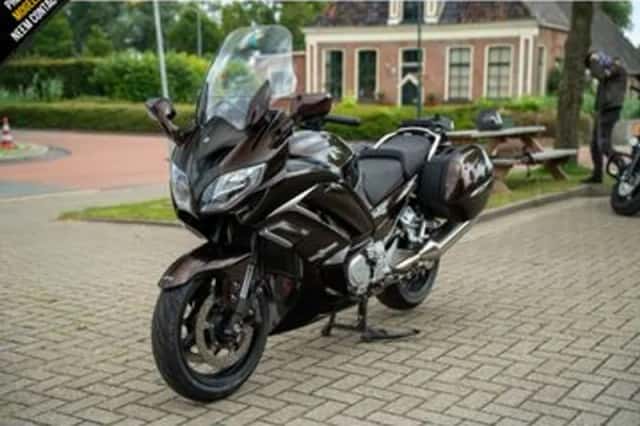 Yamaha FJR1300 (2015) thumbnail 4