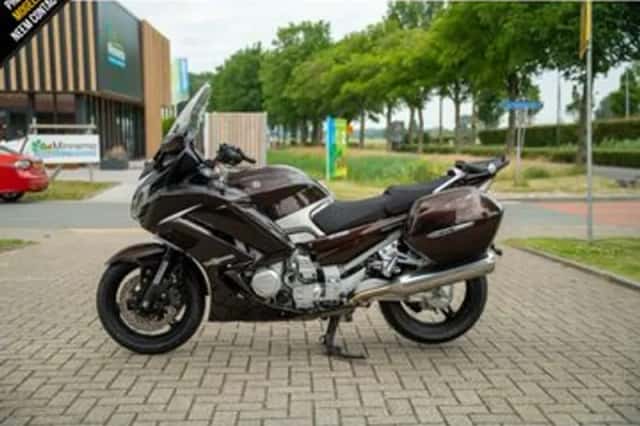 Yamaha FJR1300 (2015) thumbnail 5
