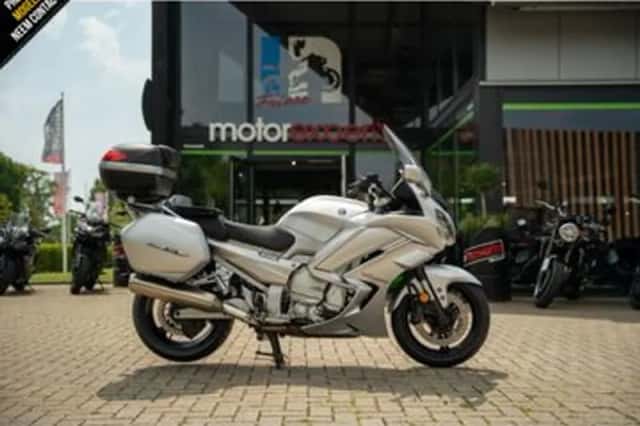 Yamaha FJR1300 (2017) thumbnail 1