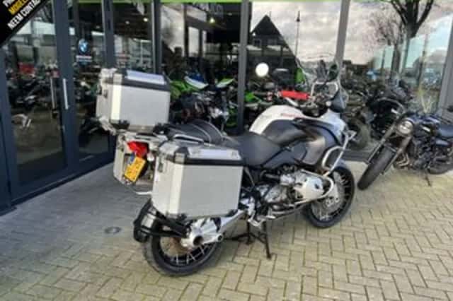 BMW R (2008) thumbnail 3