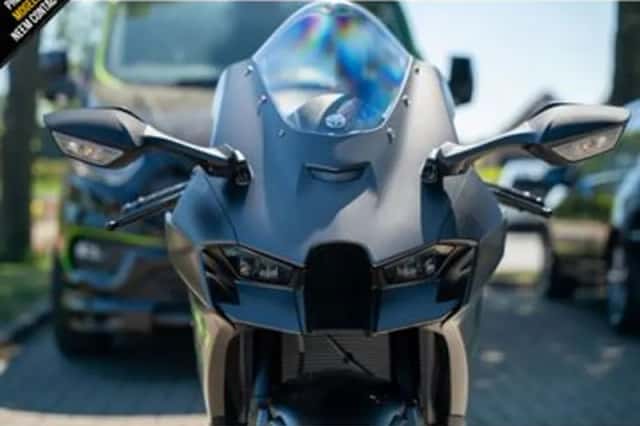 Kawasaki Ninja (2025) thumbnail 3