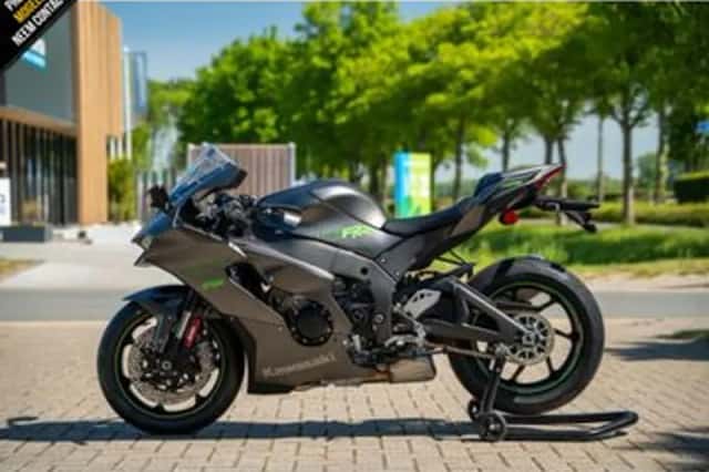 Kawasaki Ninja (2025) thumbnail 4